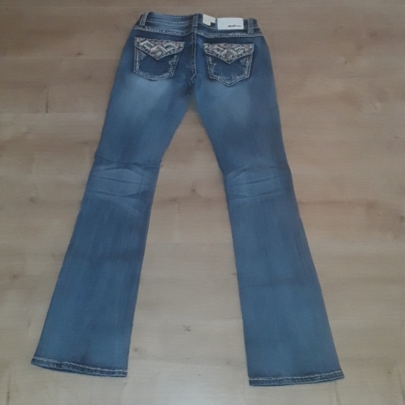 💖LAST 1! NWT Embellished jeans final - Picture 5 of 5